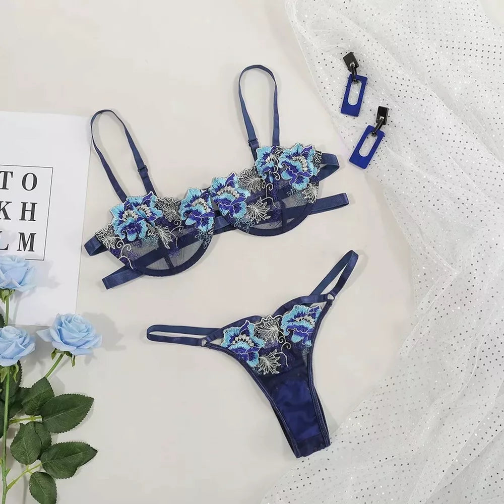Conjunto de lingerie feminina de alta qualidade / Conjunto de tanga e sutiã muito sexy / Moda de alta qualidade-