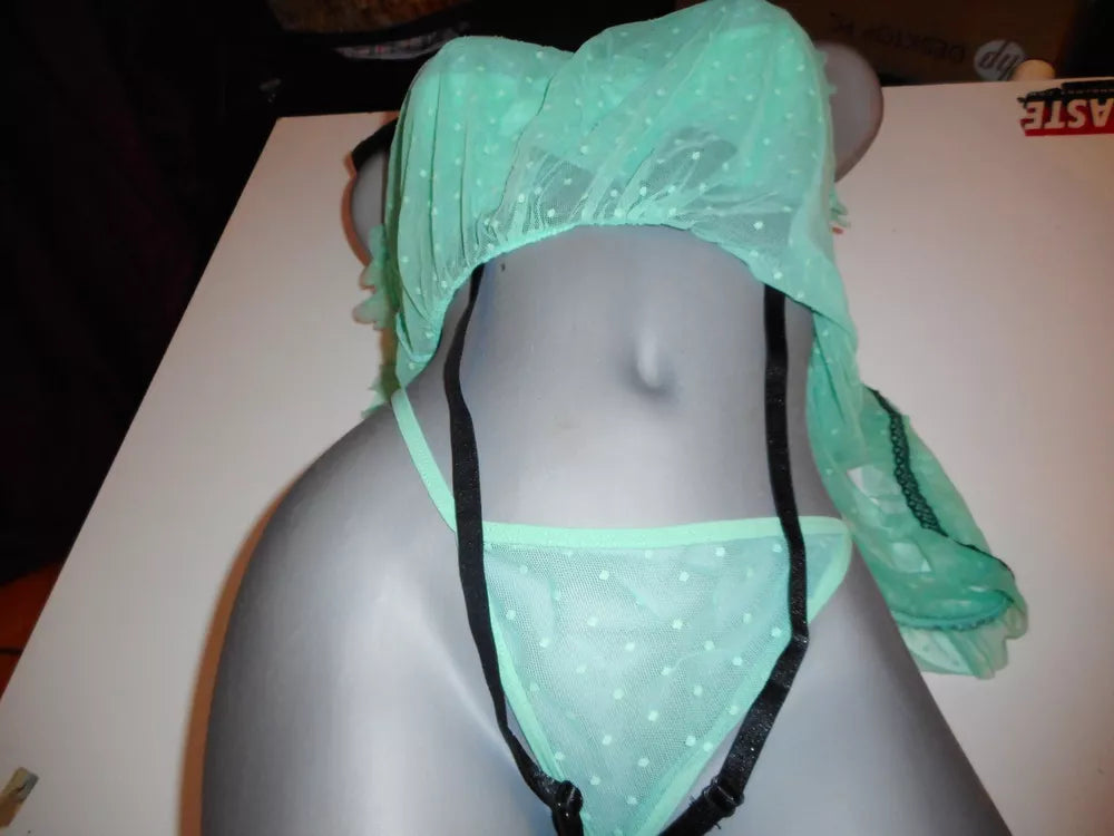 N/W/T!!!!!!2 CONJUNTO DE LINGERIE VERDE COM BOLINHAS PRETAS MÉDIO-