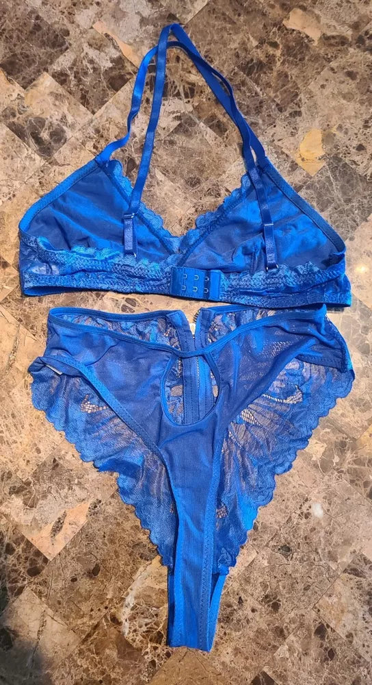 Conjunto de lingerie azul com zíper-